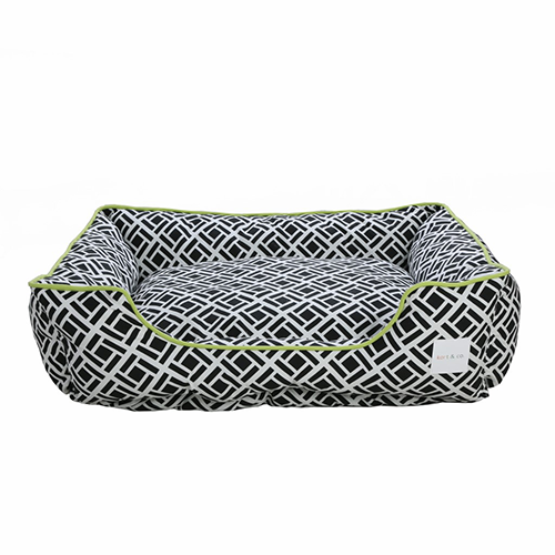 KORT & CO. Zingle Black & Green Cuddler Bed 44" x 36"